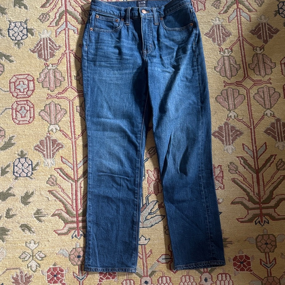 J Crew Essential Straight Jeans 25